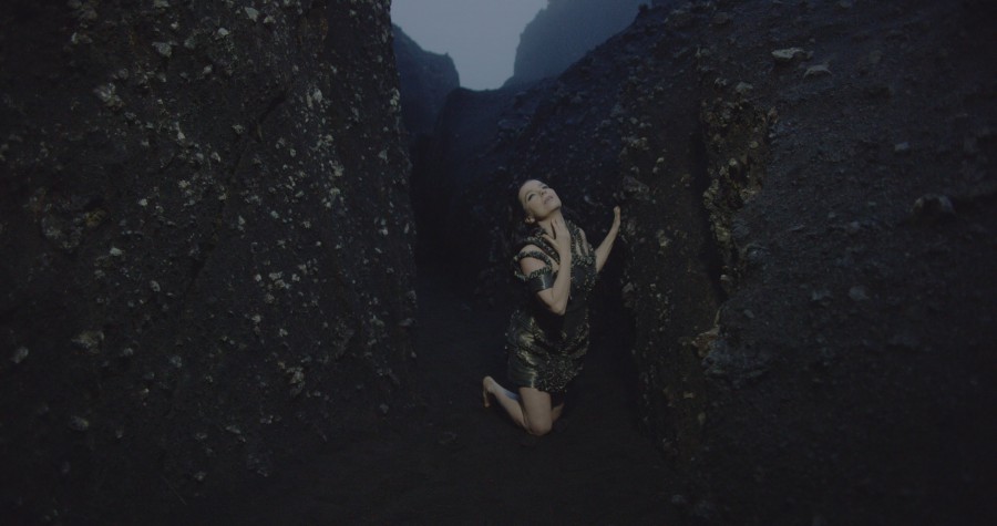 Bjork - Black Lake