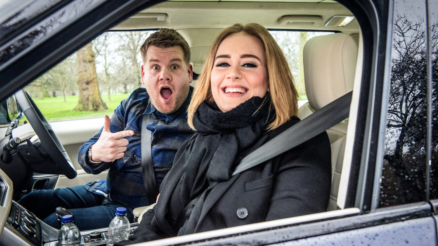 Компания Apple выкупила Carpool Karaoke