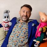 Сергей Шнуров написал детскую песню «С добрым утром, малыши!» Сергей Шнуров написал детскую песню «С добрым утром, малыши!»