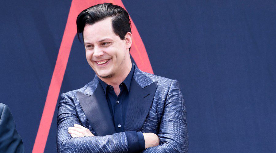 клип City Lights