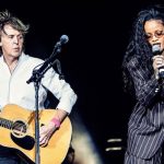 Живое совместное выступление Rihanna & Paul McCartney - FourFiveSeconds на Coachella 2016