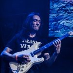 У гитариста «Бахыт-компот» украли гитару