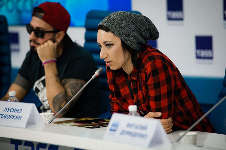 Пресс-конференция группы LOUNA