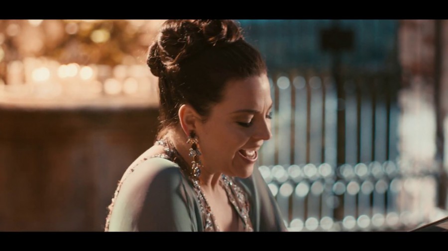 Клип AMY LEE - Speak To Me