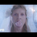 Клип Grizzly Bear - Mourning Sound