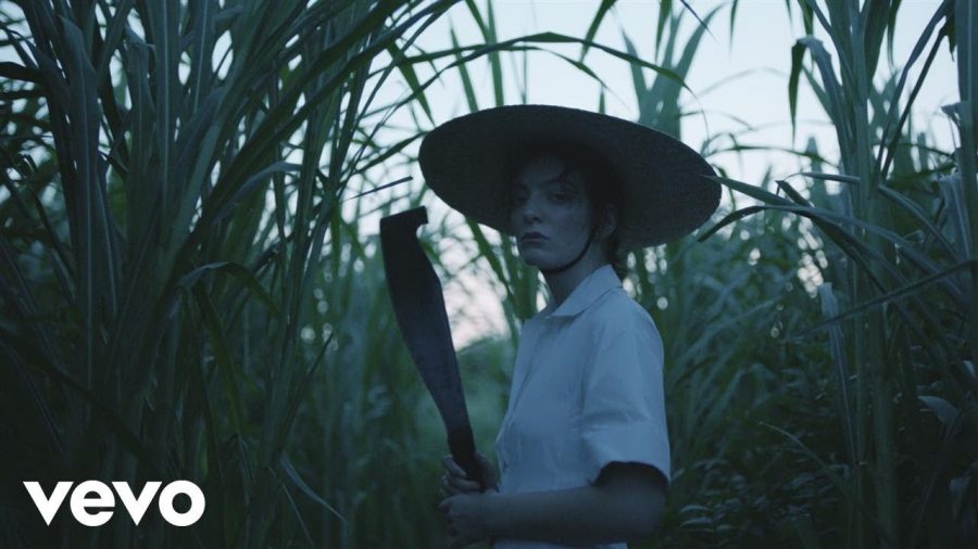 Клип Lorde - Perfect Places