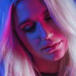 какими рокерами вдохновлен альбом Kesha - Rainbow?