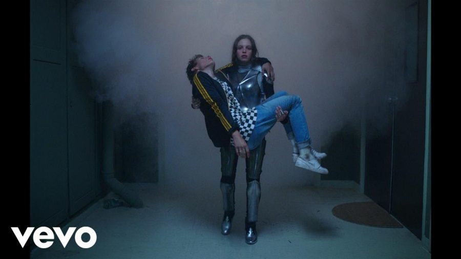 Клип Beck - Up All Night