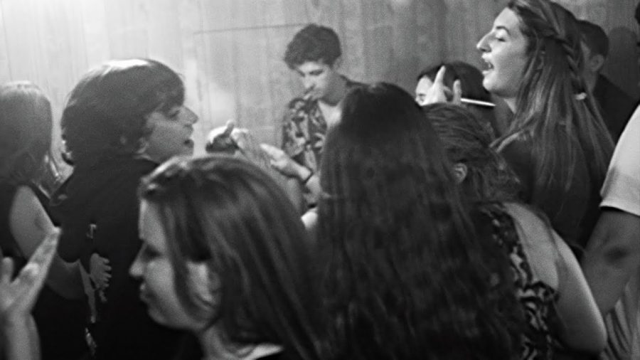 Клип The xx - On Hold (Jamie xx Remix)