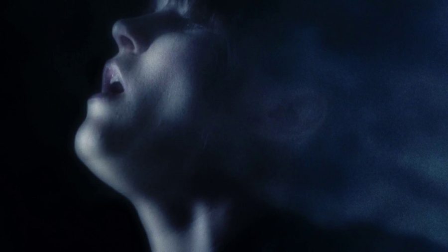 Клип Sarah Blasko - Phantom