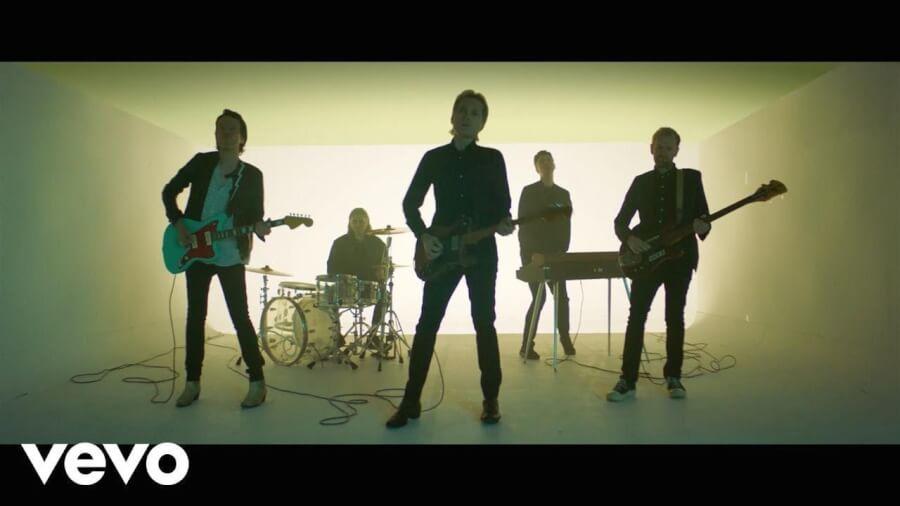 Клип Franz Ferdinand - Always Ascending