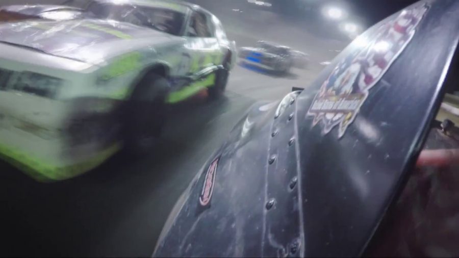 Клип Mogwai – Crossing The Road Material