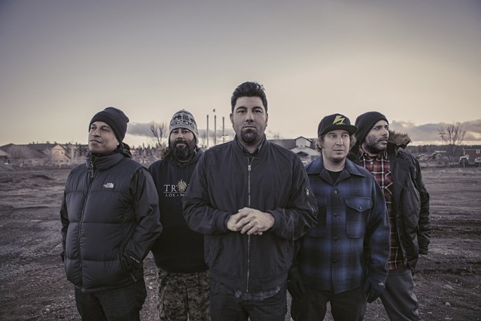 Музыканты Deftones вернулись на студию