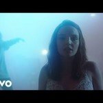 Клип CHVRCHES - Miracle
