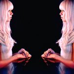 Клип Chromatics – Blue Girl