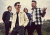 Arctic Monkeys выпустили документальный фильм Warp Speed Chic и анонсировали новый сингл