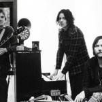 Новые синглы The Raconteurs «Sunday Driver» и «Now That You’re Gone»