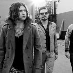 Альбом Rival Sons – Feral Roots: актуальный блюз-рок для любителей вина Альбом Rival Sons – Feral Roots