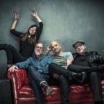 Слушать Сингл Pixies — On Graveyard Hill