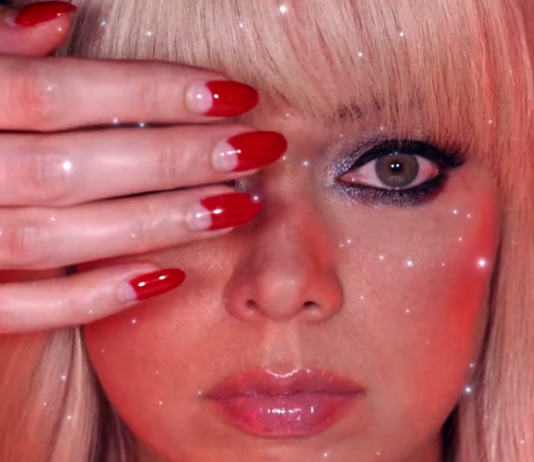 Chromatics — I Want To Be Alone