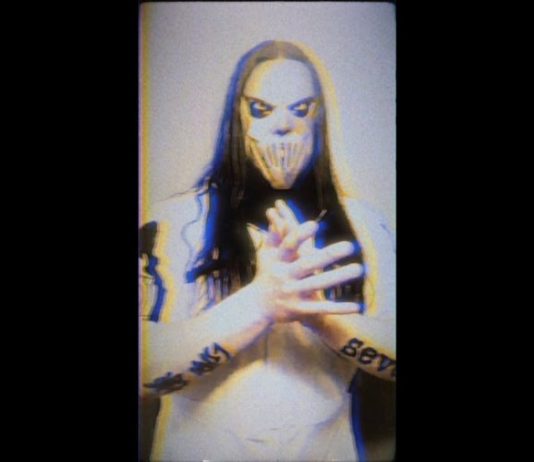 Вертикальное видео Slipknot - Birth Of The Cruel