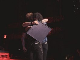 Новое видео Papa Roach — Come Around