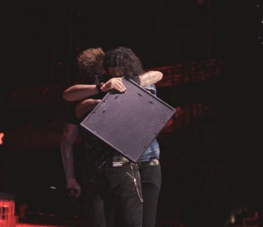 Новое видео Papa Roach — Come Around