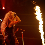 Документальный фильм Shakira In Concert: El Dorado World Tour