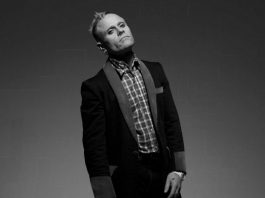 Личные вещи Кита Флинта будут проданы на аукционе