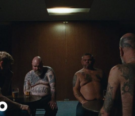 Клип Slaves - One More Day Won’t Hurt