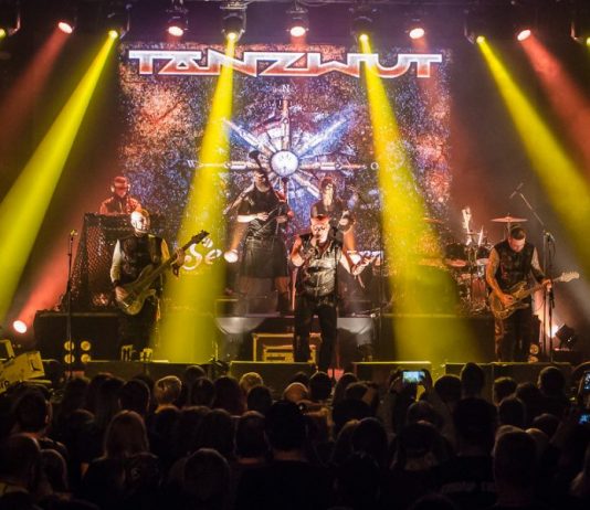 концерт Tanzwut в Петербурге