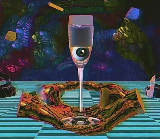 Джулиан Касабланкас показывает секс-кукол и автотюн в новом клипе The Voidz — Did My Best