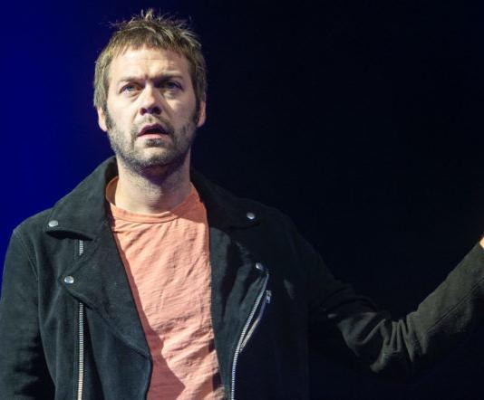 Том Мейган покинул Kasabian из-за обвинений в домашнем насилии