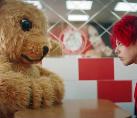 сингл Yungblud – God Save Me