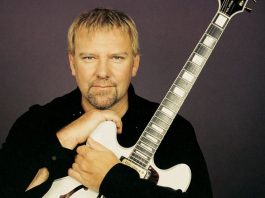 Алекс Лайфсон