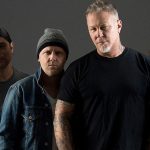 Группа Metallica помогла уличному музыканту