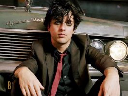 у Билли Джо Амстронга угнали автомобиль