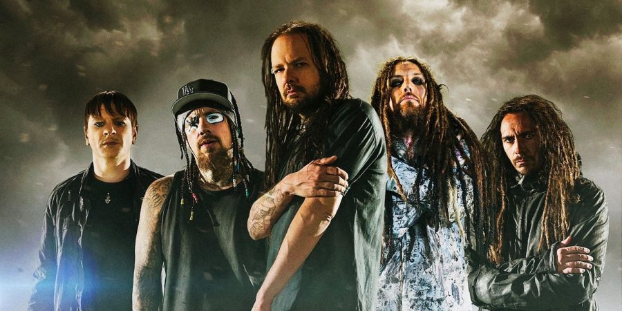 неизвестные обстреляли автобус группы Korn